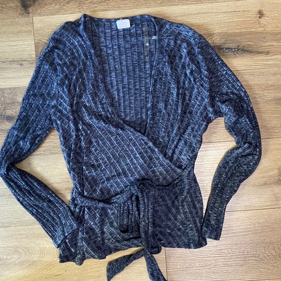 Tops - Gray Plus Size Woven Blouse